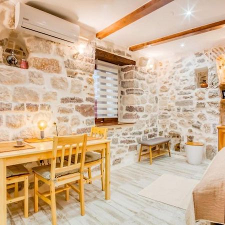 Kotor Bagus - Cozy Boutique Old Town Studio With Seaview Terrace Exterior photo